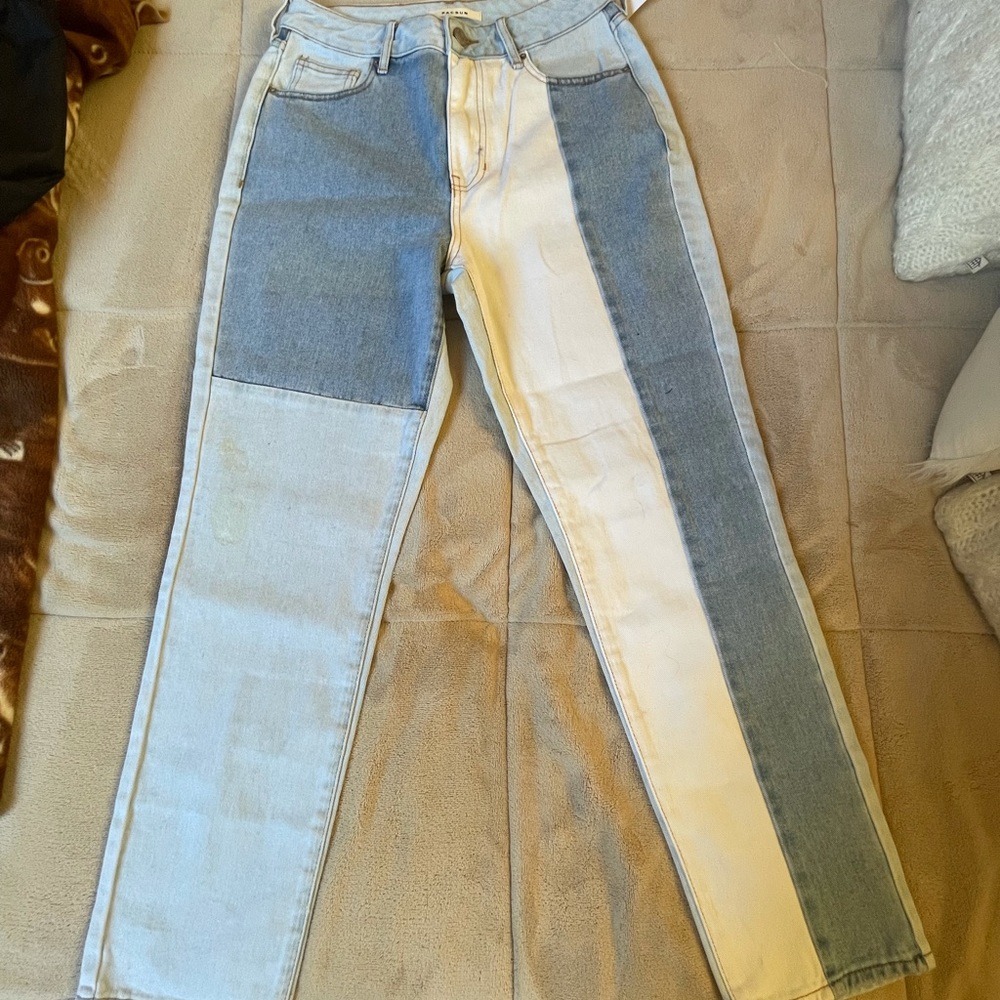 PacSun Mom Jeans